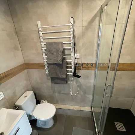 Flats Centre, Fiesta * غدينيا