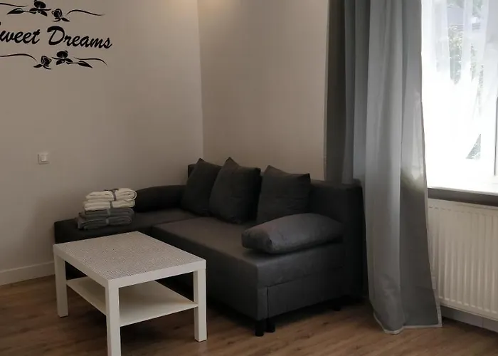 Flats Centre, Fiesta *